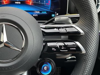 2023 Mercedes-BENZ C-CLASS AMG photo 11