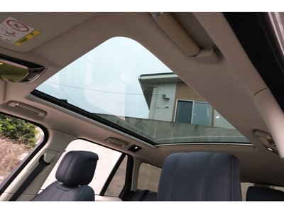 2019 LAND Rover RANGE ROVER photo 14