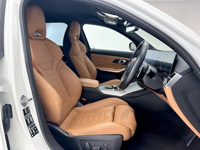 صورة 12 لـ 2024 BMW 3 SERIES