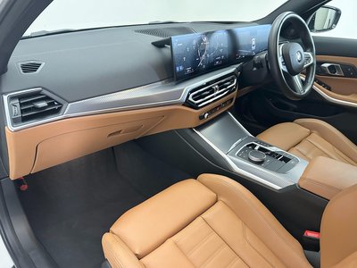 صورة 4 لـ 2024 BMW 3 SERIES