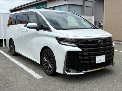 2023 Toyota VELLFIRE — фото 3