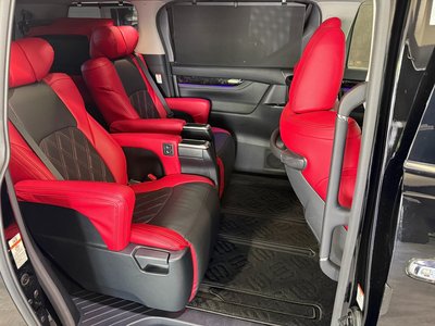 صورة 35 لـ 2020 Toyota ALPHARD