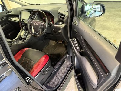 صورة 9 لـ 2020 Toyota ALPHARD