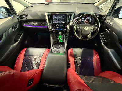 صورة 13 لـ 2020 Toyota ALPHARD