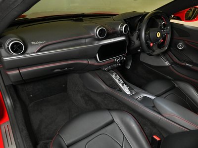 صورة مصغرة 24 لـ 2020 Ferrari PORTOFINO