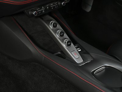 صورة مصغرة 17 لـ 2020 Ferrari PORTOFINO