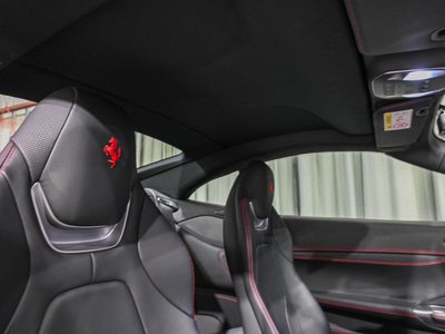 صورة مصغرة 18 لـ 2020 Ferrari PORTOFINO