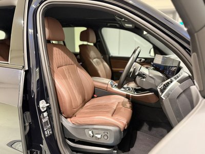 صورة 5 لـ 2025 BMW X5