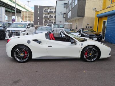 2016 Ferrari 488 SPIDER 照片 16