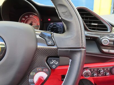 2016 Ferrari 488 SPIDER 照片 84