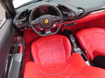 2016 Ferrari 488 SPIDER 照片 81