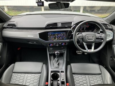 صورة 9 لـ 2022 AUDI RS Q3 SPORTBACK