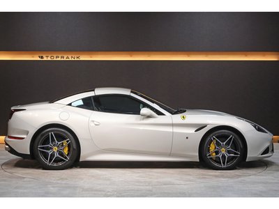 2016 Ferrari CALIFORNIA T 照片 6