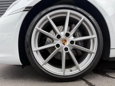 2022 Porsche 911 photo 4
