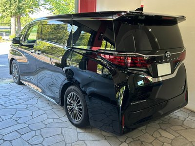 صورة 4 لـ 2023 Toyota ALPHARD