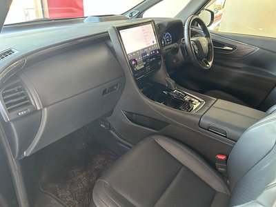 صورة 7 لـ 2023 Toyota ALPHARD