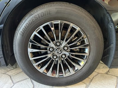 صورة 64 لـ 2023 Toyota ALPHARD