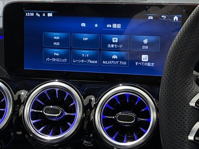 2026 Mercedes-BENZ GLB photo 10