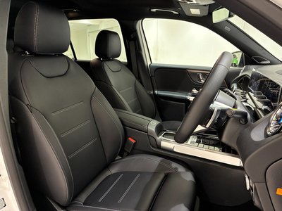 2026 Mercedes-BENZ GLB photo 4