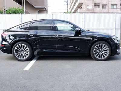 2022 AUDI E-TRON SPORTBACK 照片 30