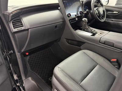 2025 Toyota ALPHARD — фото 25