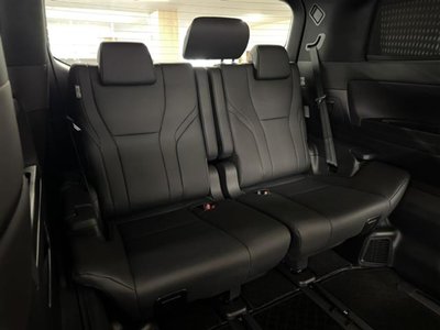 2025 Toyota ALPHARD — фото 31