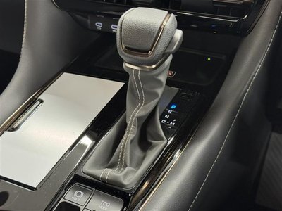 2025 Toyota ALPHARD — фото 11