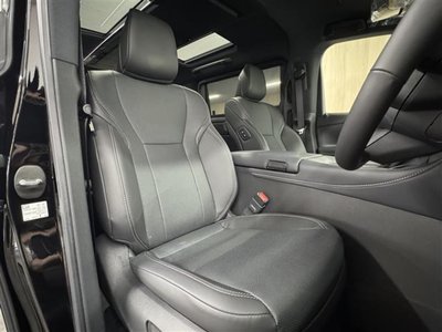 2025 Toyota ALPHARD — фото 24