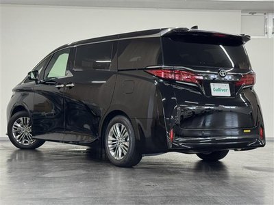 2025 Toyota ALPHARD — фото 35