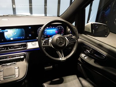 2025 Mercedes-BENZ V-CLASS photo 15