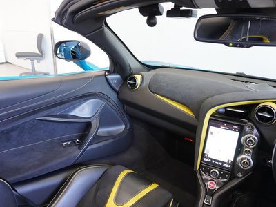 صورة 45 لـ 2021 Mclaren 720S SPIDER