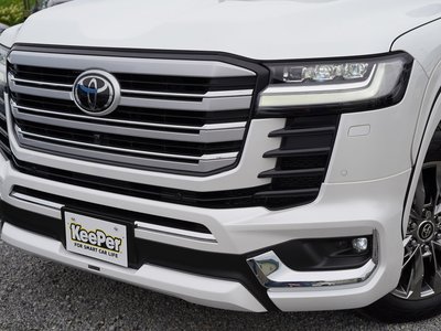 2025 Toyota LAND CRUISER 300 photo 7