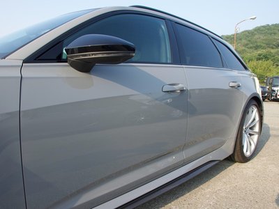 2021 AUDI RS6 AVANT thumbnail 25