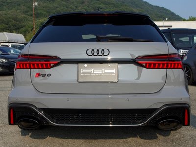 2021 AUDI RS6 AVANT 照片 4