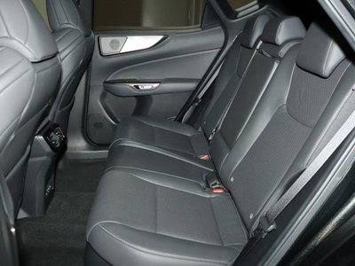 صورة مصغرة 10 لـ 2023 Lexus NX