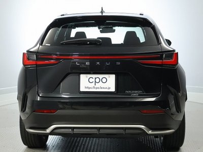 صورة مصغرة 6 لـ 2023 Lexus NX