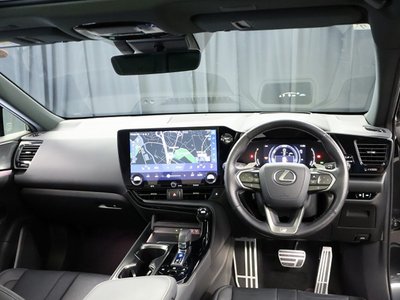 صورة مصغرة 7 لـ 2023 Lexus NX
