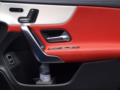 2025 Mercedes-BENZ CLA photo 13