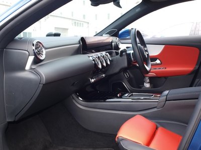 2025 Mercedes-BENZ CLA photo 8