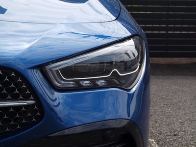 2025 Mercedes-BENZ CLA photo 4