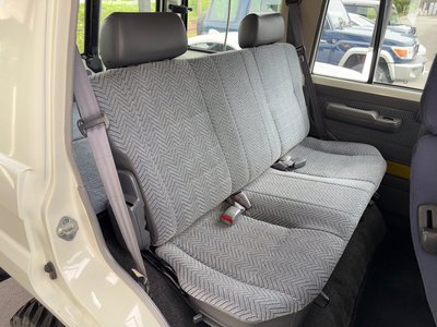 1998 Toyota LAND CRUISER 70 照片 48