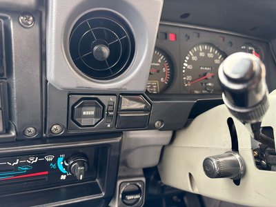 1998 Toyota LAND CRUISER 70 照片 30