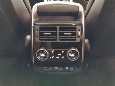 2020 LAND Rover RANGE ROVER SPORT photo 14