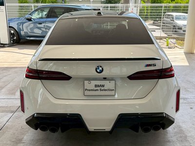 2025 BMW M5 thumbnail 67