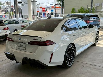 2025 BMW M5 thumbnail 68