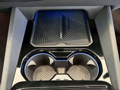 2025 BMW M5 thumbnail 35