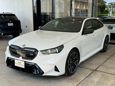 2025 BMW M5 thumbnail 64