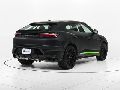 صورة 8 لـ 2025 Lamborghini URUS