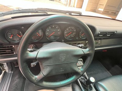 1997 Porsche 911 — миниатюра 27