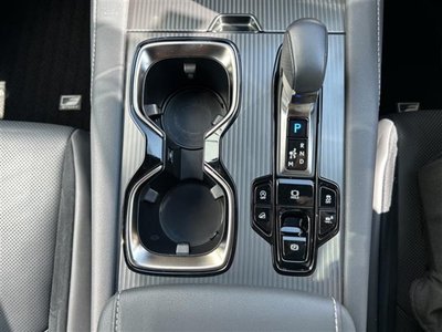 2024 Lexus RX photo 15